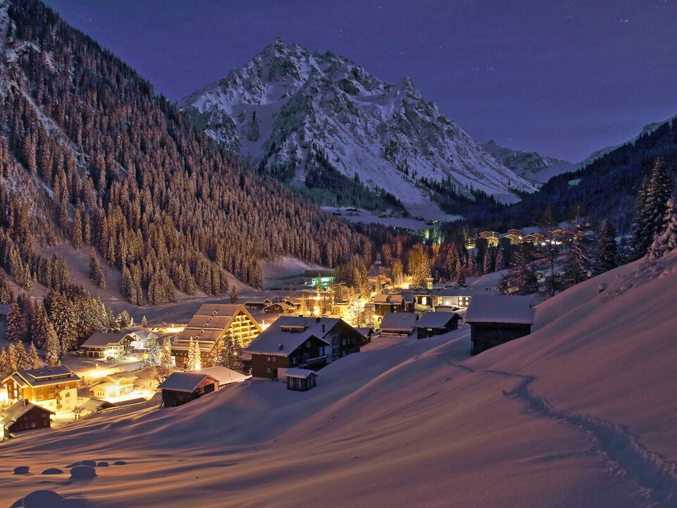 Winterstimmung bei Nacht in Gargellen | © Hotel Bradabella in Gargellen