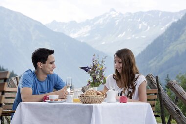 © SAELY PATRICK PHOTOGRAPHY