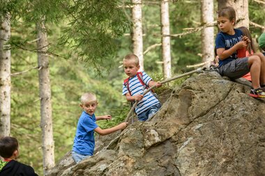 © SAELY PATRICK PHOTOGRAPHY