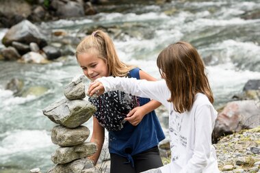 © SAELY PATRICK PHOTOGRAPHY