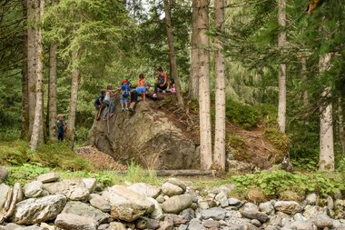 © SAELY PATRICK PHOTOGRAPHY