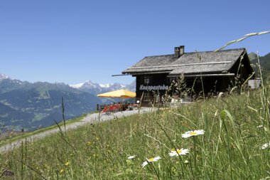 © SAELY PATRICK PHOTOGRAPHY