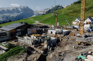 Luftaufnahme von der Baustelle Neubau Bergrestaurant Grüneck | © Golm Silvretta Lünersee Tourismus GmbH Bregenz, Philipp Schilcher