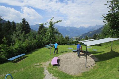 Der Kristberg ist Mitglied bei den "Beste österreichische Sommer-Bergbahnen" und wurde als Familienberg klassifiziert. | © Montafoner Kristbergbahn Silbertal GmbH