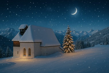 Silbertaler Bergknappen Weihnacht - Bergknappenkapelle St. Agatha in weihnachtlicher Stimmung mit Christbaum | © Montafoner Kristbergbahn Silbertal GmbH, Jürgen Zudrell vom Panoramagasthof Kristberg