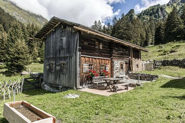 © Manfred Schlatter